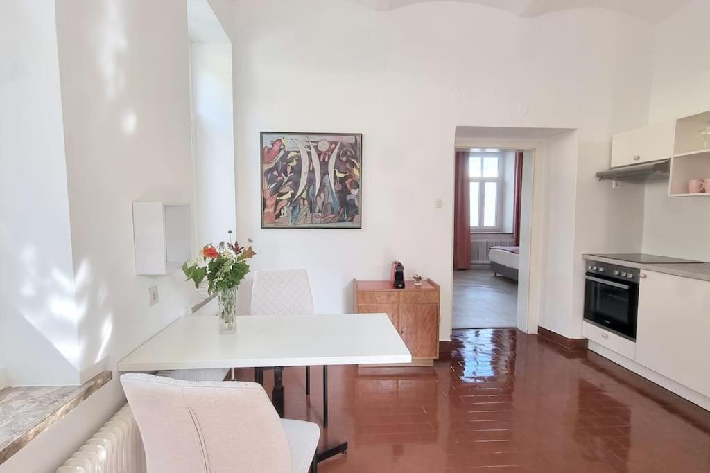 Apartment Charlotte - Feistritz An Der Drau المظهر الخارجي الصورة